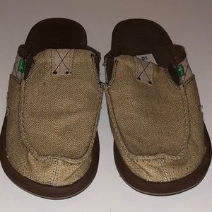 Sanuk Men's slip on Loafers casual Sanuks